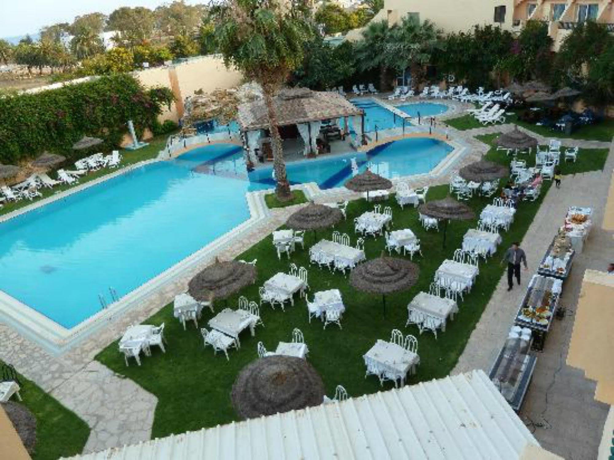 Byblos Hotel الحمامات المظهر الخارجي الصورة
