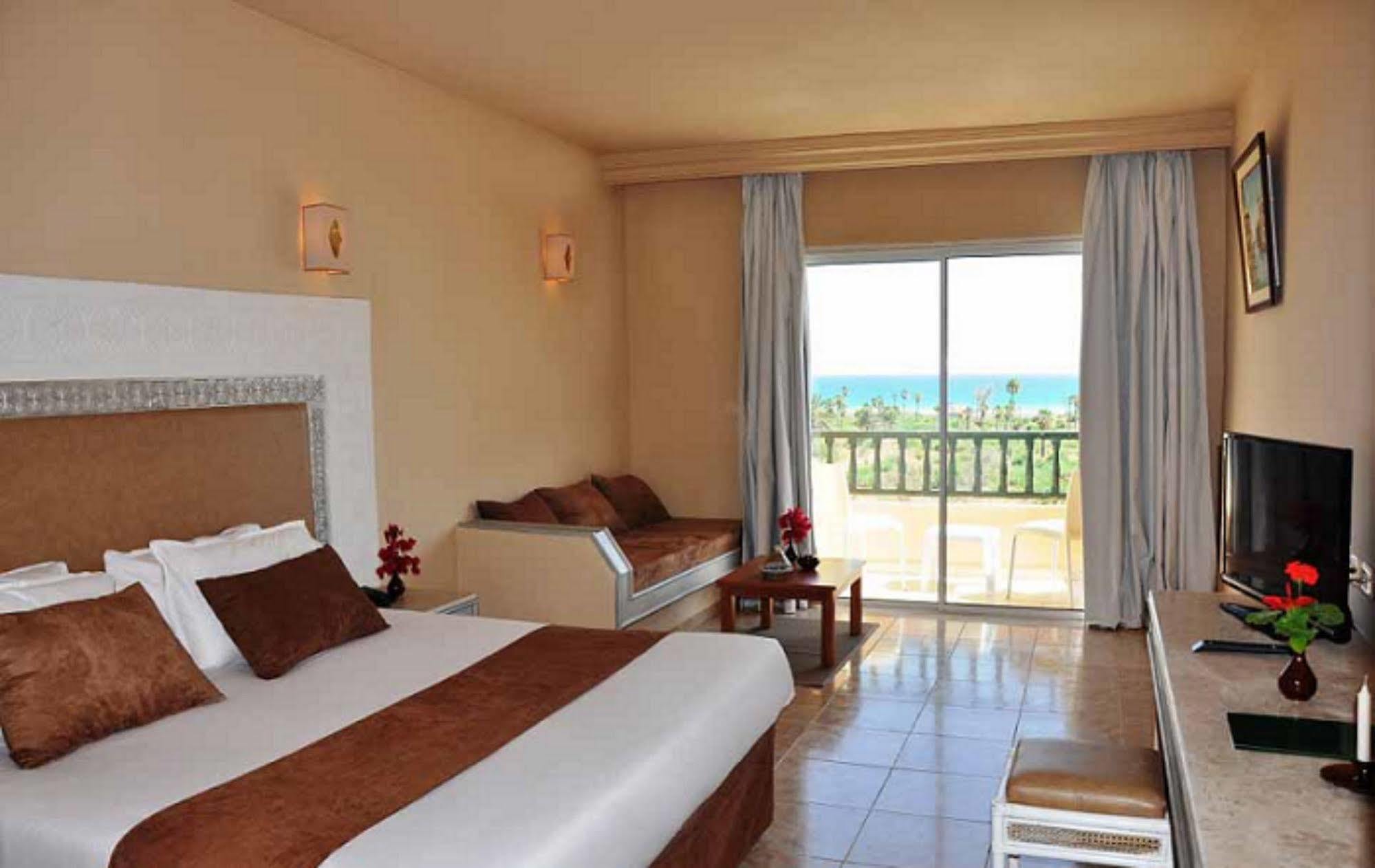 Byblos Hotel الحمامات المظهر الخارجي الصورة