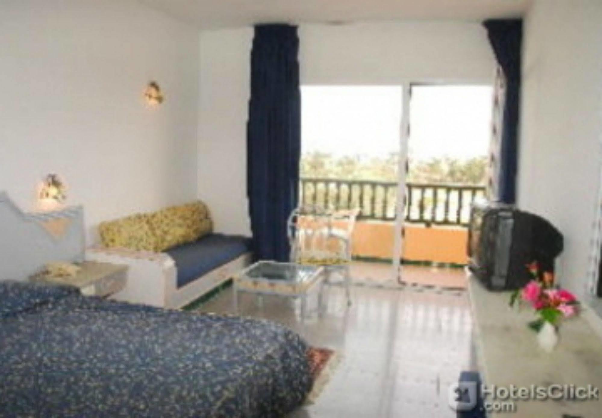 Byblos Hotel الحمامات المظهر الخارجي الصورة