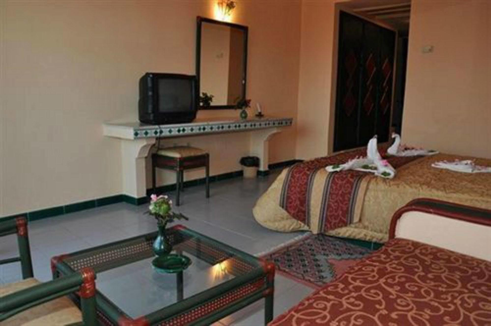 Byblos Hotel الحمامات المظهر الخارجي الصورة