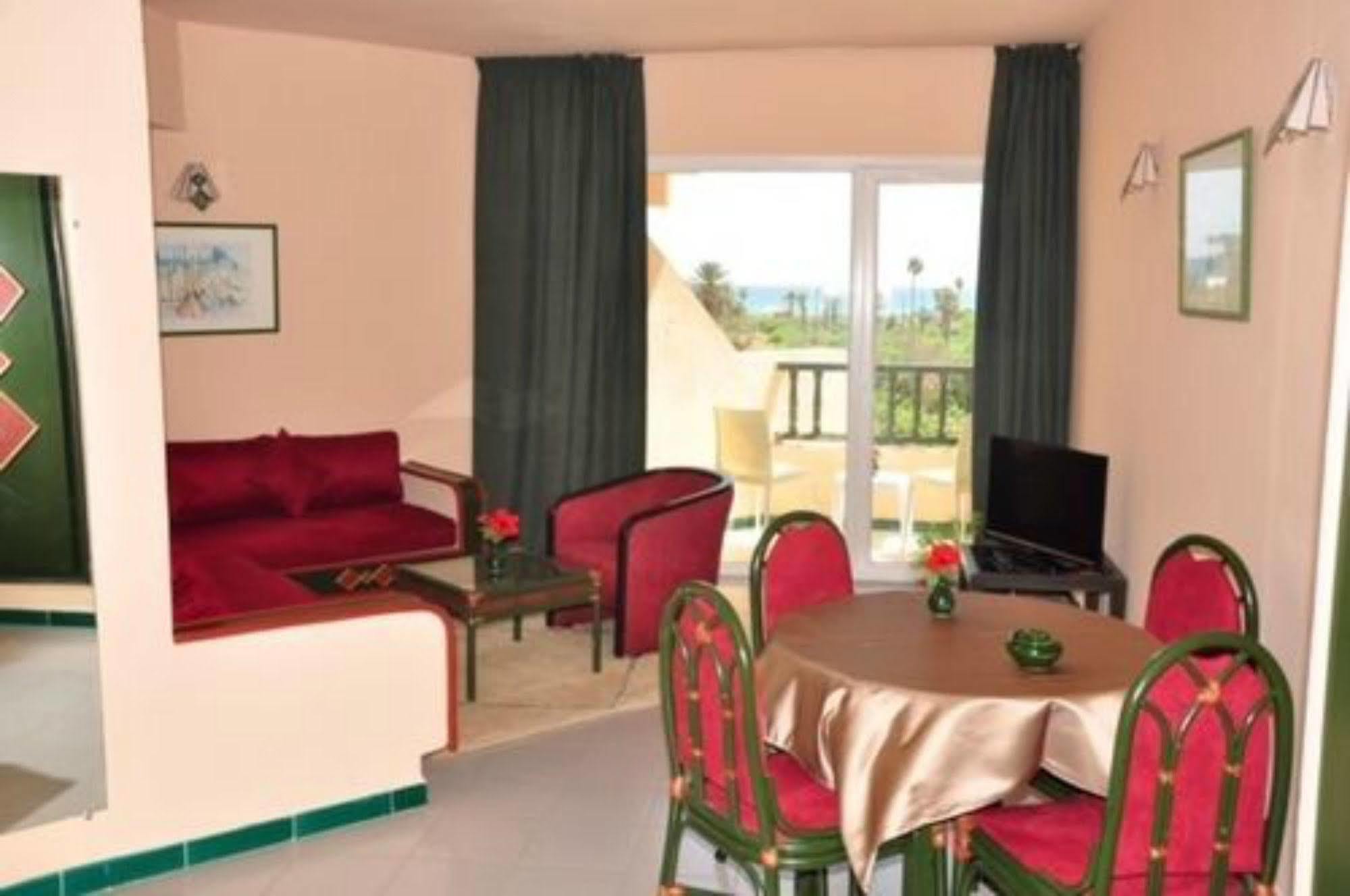 Byblos Hotel الحمامات المظهر الخارجي الصورة