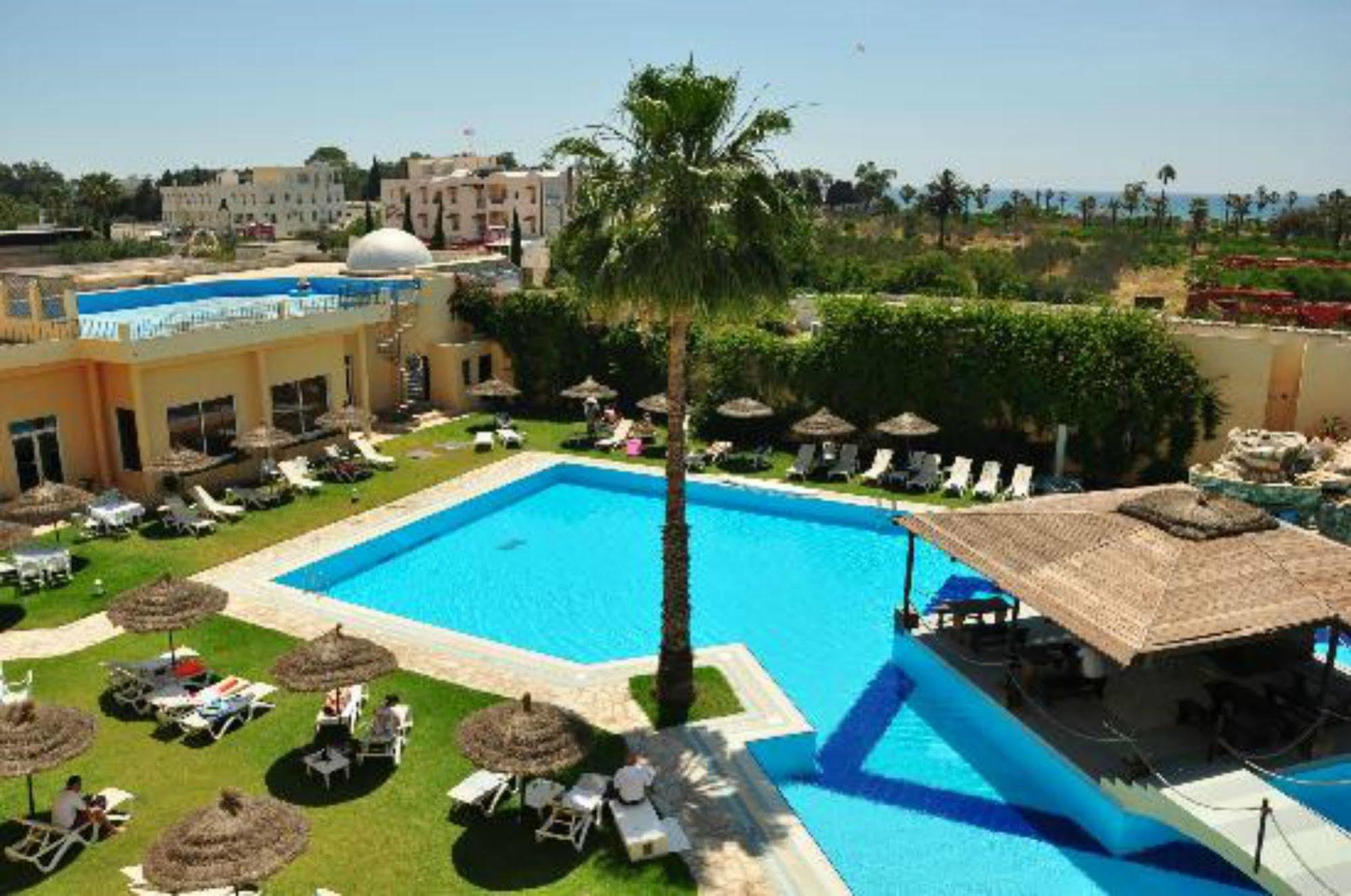 Byblos Hotel الحمامات المظهر الخارجي الصورة